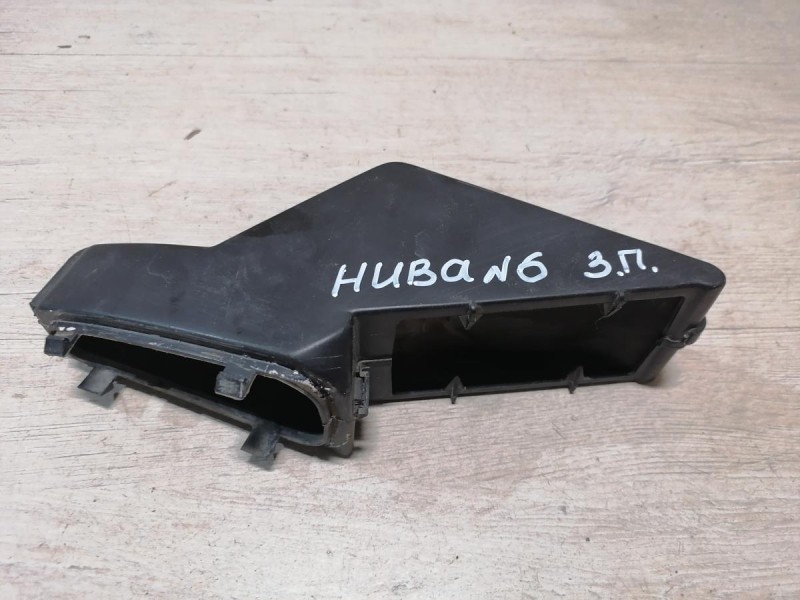 Niva №6 решетка вентиляции багажника правая