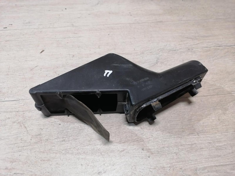 Niva №6 решетка вентиляции багажника правая