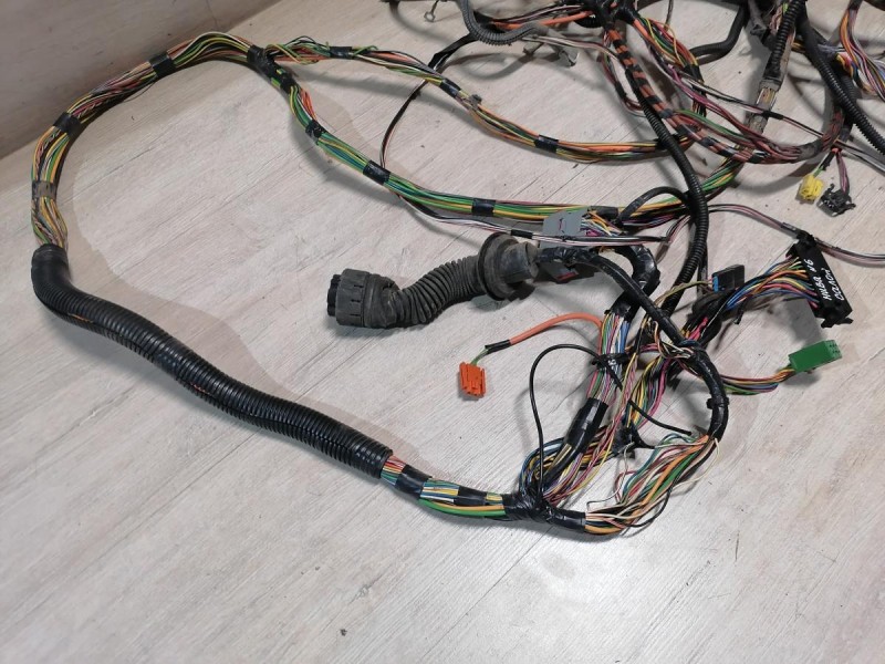 Niva №6 проводка салона деф