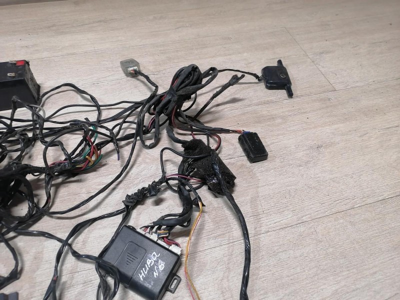 Niva №6 сигнализация starline A61 gsm модуль