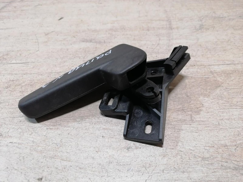 Rapid 2 ручка открывания капота