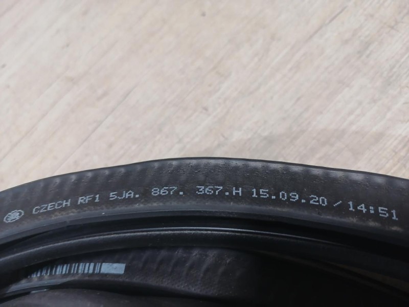 Rapid №2 уплотнитель дверного проема задний левый