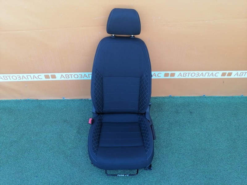 Rapid №2 сиденье левое правое к-кт деф