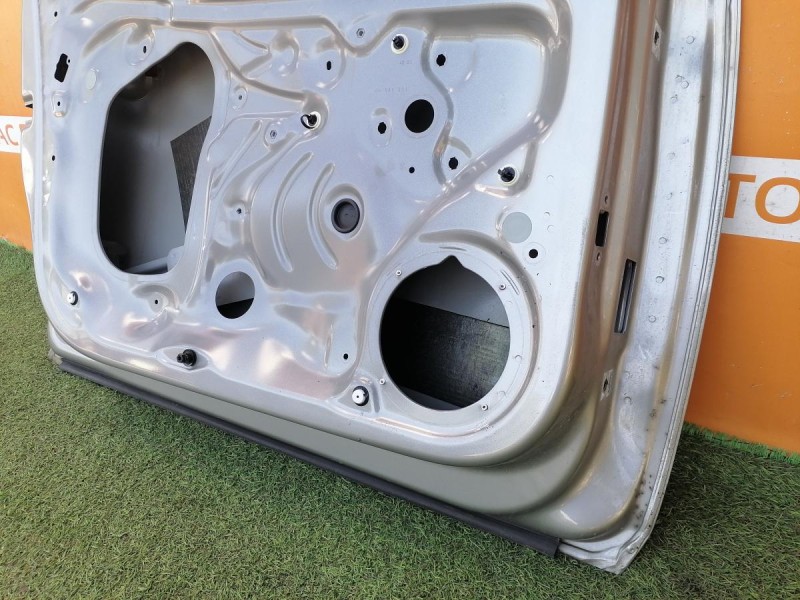 Rapid №2 дверь передняя левая