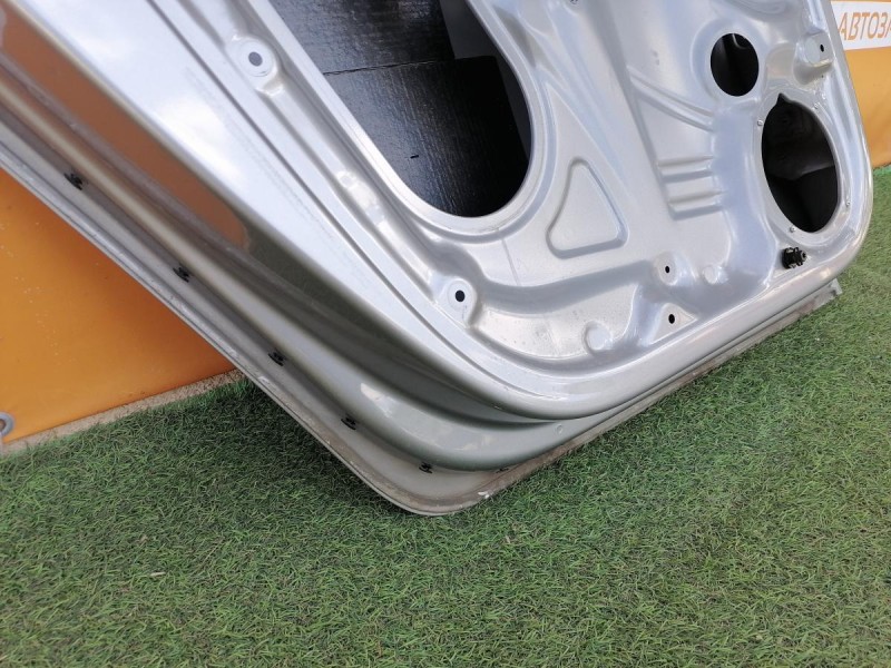 Rapid №2 дверь задняя левая