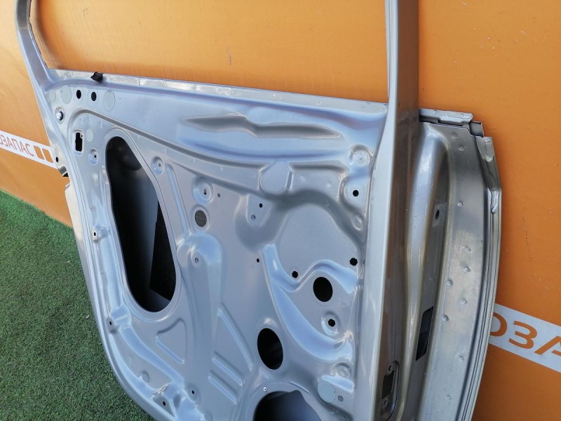 Rapid №2 дверь задняя левая