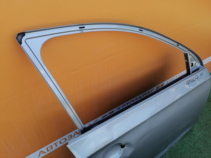 Rapid №2 дверь передняя правая деф