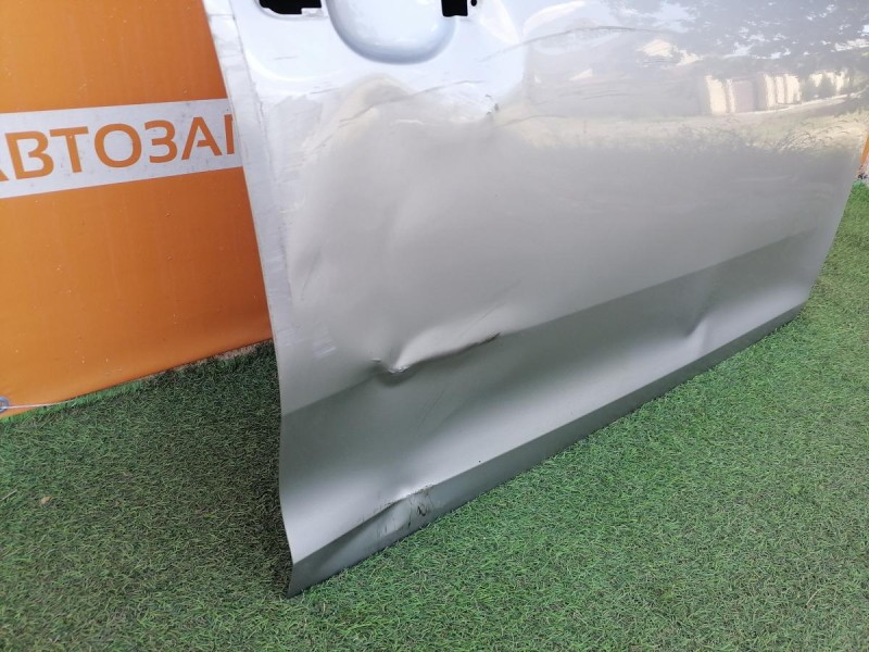 Rapid №2 дверь передняя правая деф