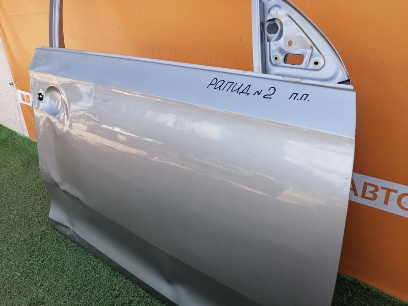 Rapid №2 дверь передняя правая деф