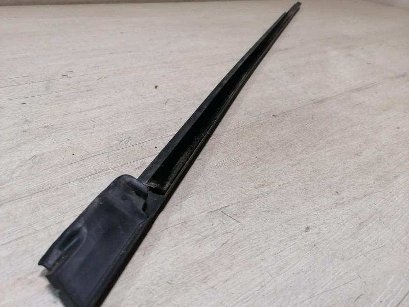 Rapid 2 бархотка наружная передняя правая