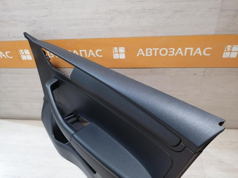 Rapid №2 обшивка двери передняя правая