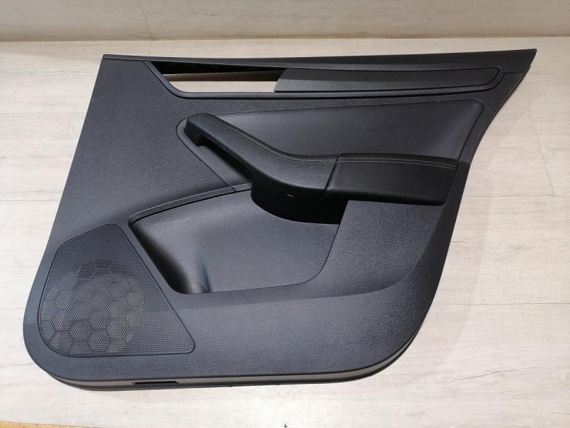 Rapid №2 обшивка двери задняя правая