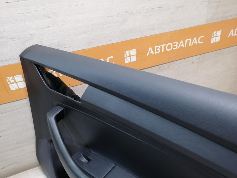 Rapid 2 обшивка двери задняя правая