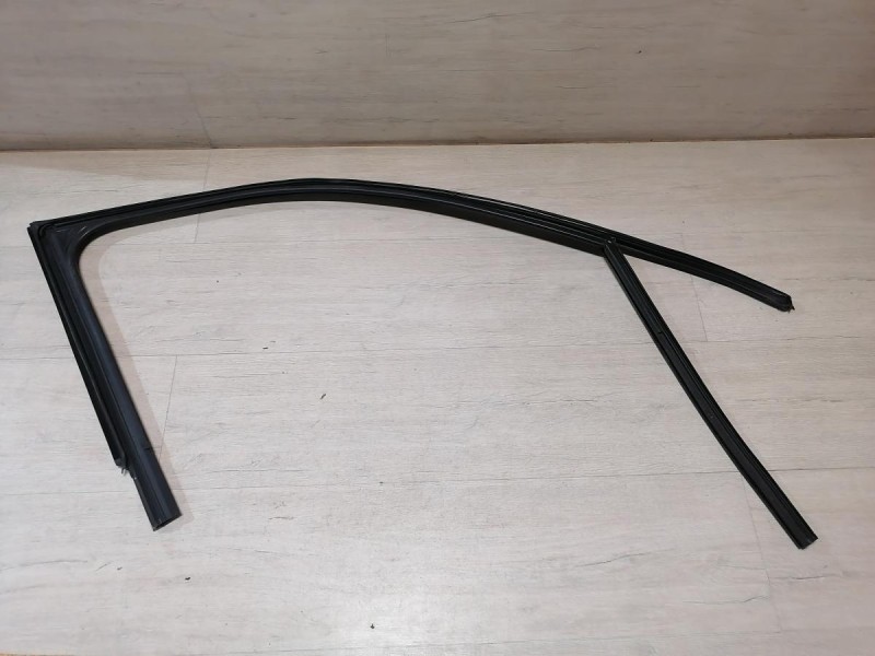 Rapid №2 бархотка верхняя передняя левая