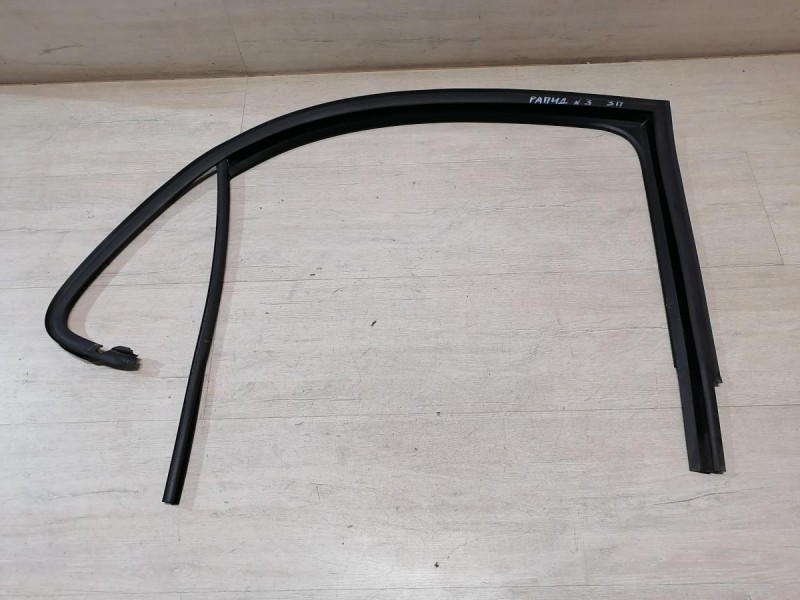 Rapid 2 бархотка верхняя задняя правая