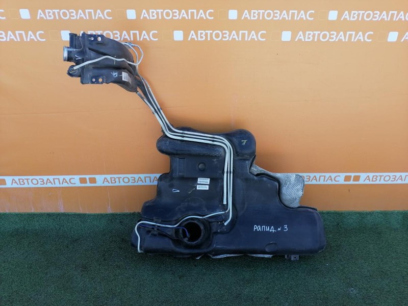 Rapid 2 бензобак