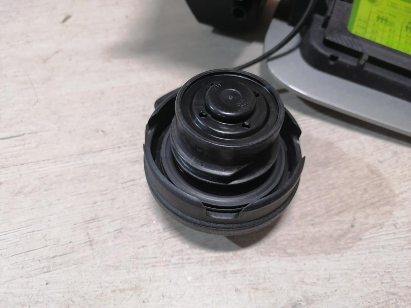 Rapid №2 лючок бензобака