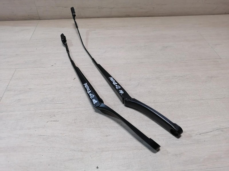 Rapid 2 поводок дворника левый правый к-кт