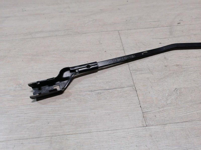 Rapid 2 поводок дворника левый правый к-кт