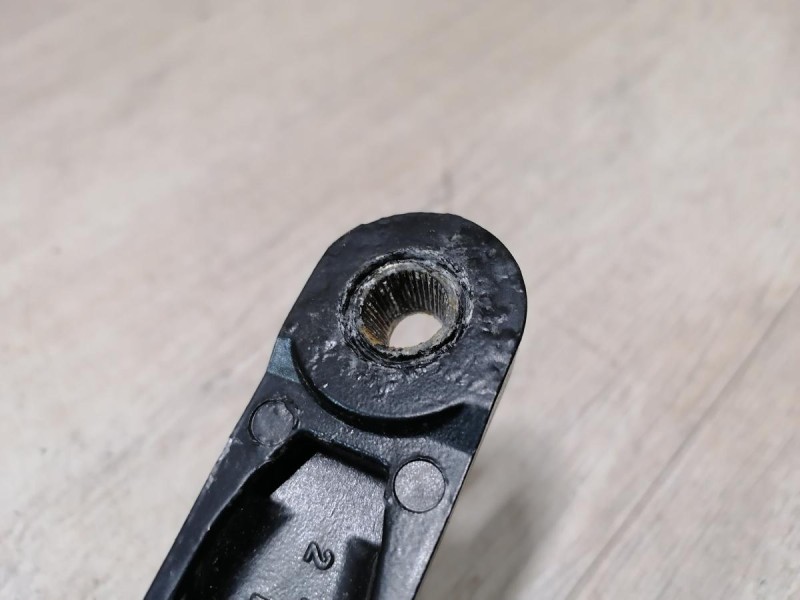 Rapid 2 поводок дворника левый правый к-кт