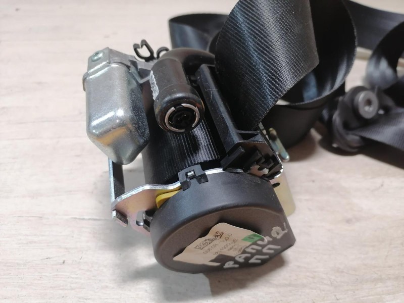 Rapid №2 ремень безопасности передний правый стрел