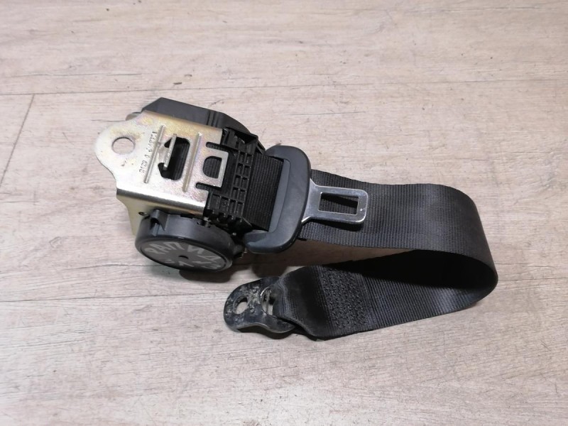 Rapid 2 ремень безопасности задний левый