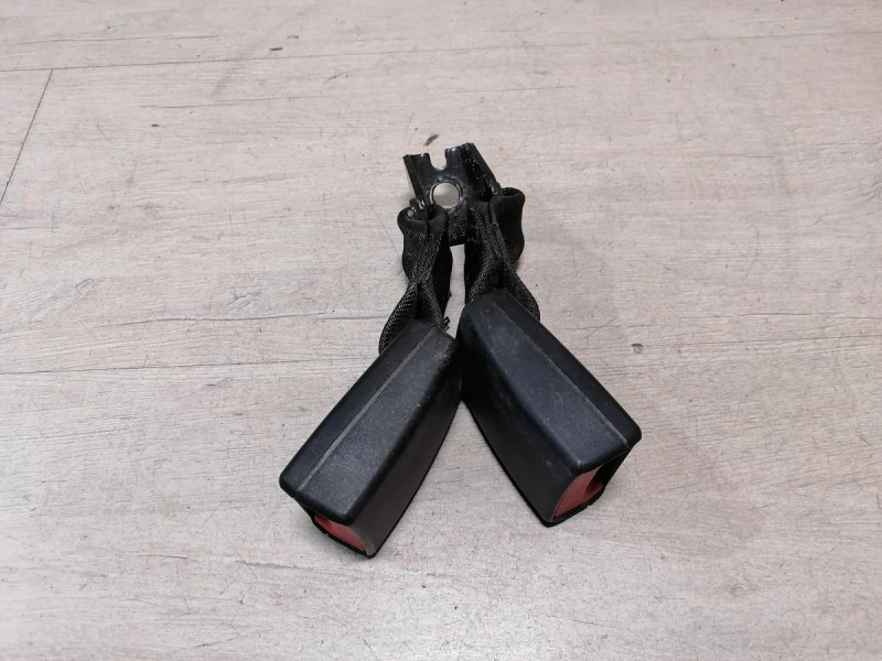 Rapid 2 замок ремня безопасности задний двойной