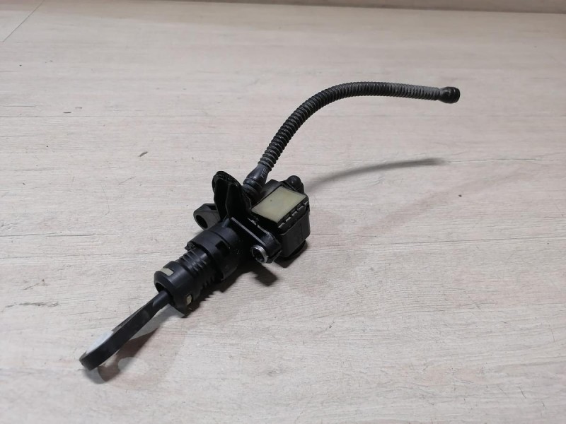 Rapid №2 цилиндр сцепления главный