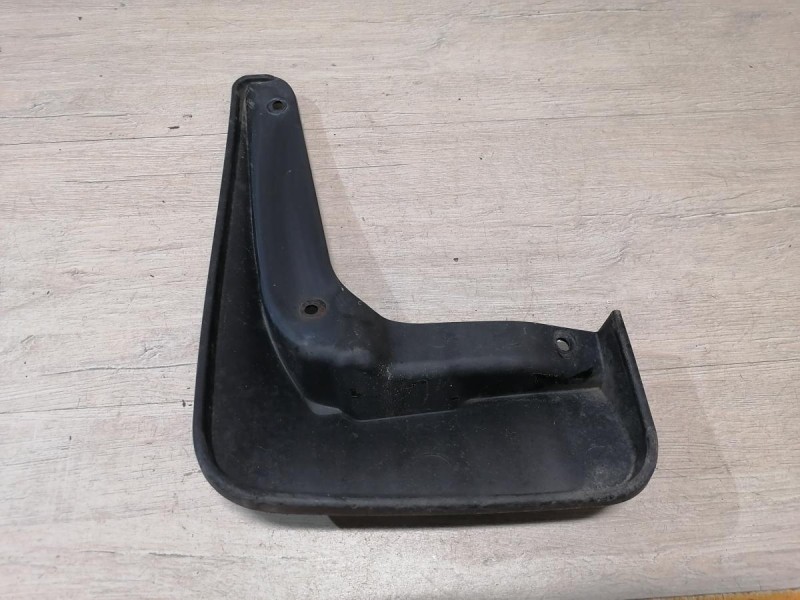 Rapid 2 брызговик передний правый