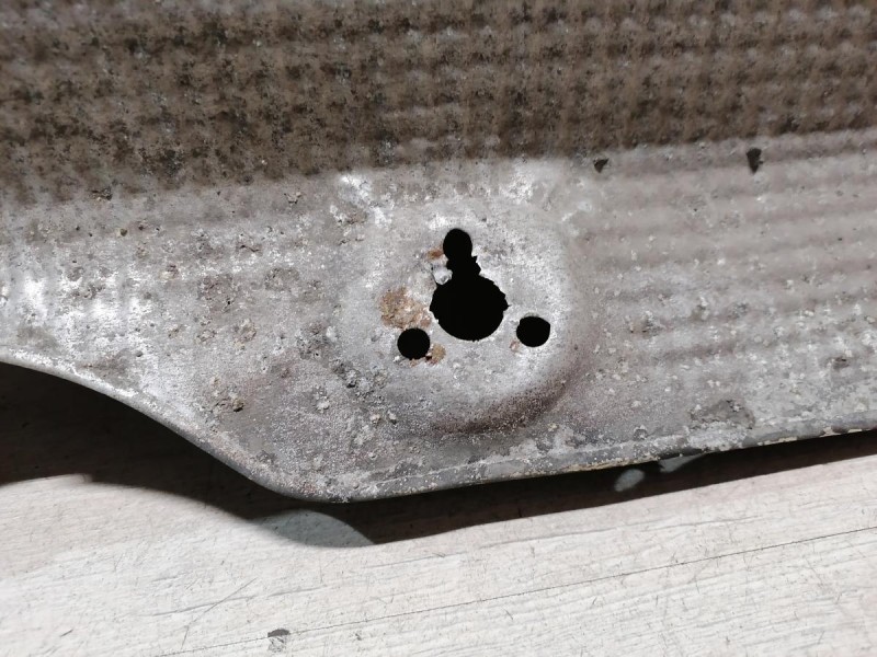 Rapid 2 тепловой экран глушителя 6ru825701e