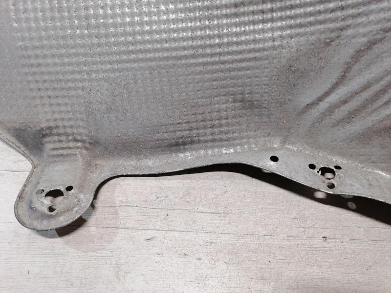 Rapid 2 тепловой экран глушителя 6ru825701e