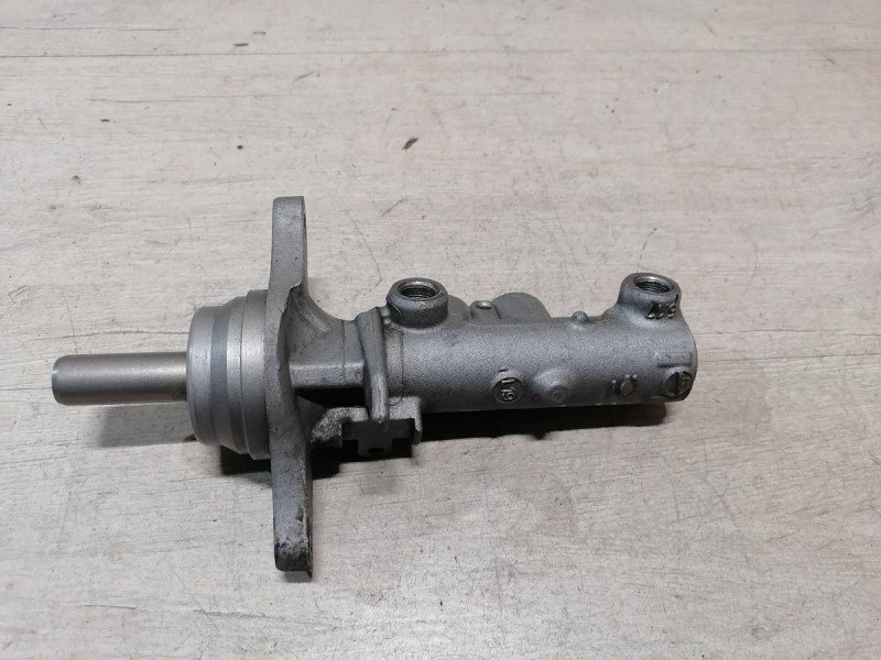 Rapid 2 цилиндр тормозной главный