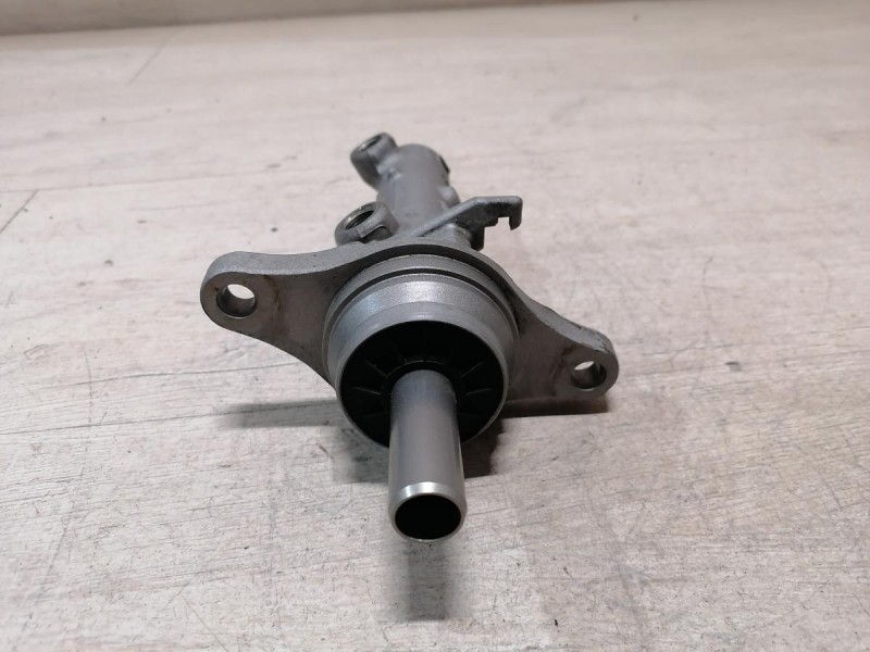 Rapid 2 цилиндр тормозной главный