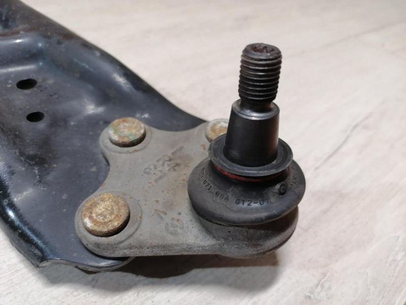 Rapid №2 рычаг передний правый