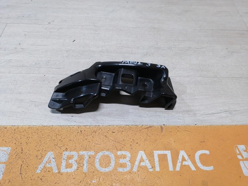 Rapid 2 крепление заднего бампера под фонарь левое