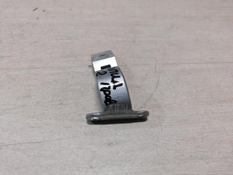 Rapid №2 петля багажника правая