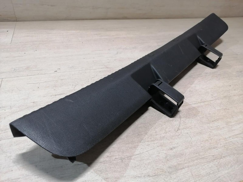 Rapid №2 обшивка задней панели накладка