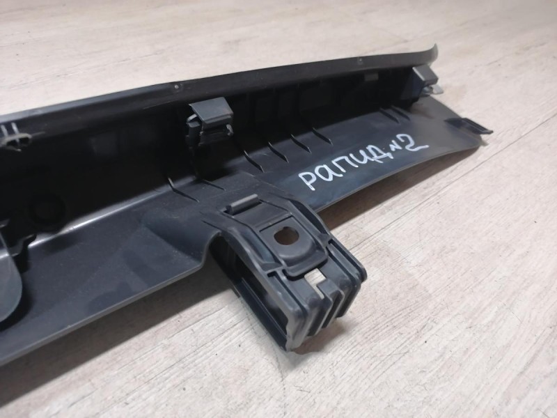 Rapid №2 обшивка задней панели накладка