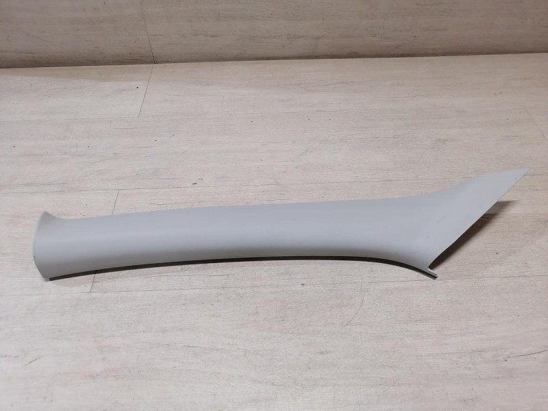 Rapid №2 обшивка передней стойки верхняя левая