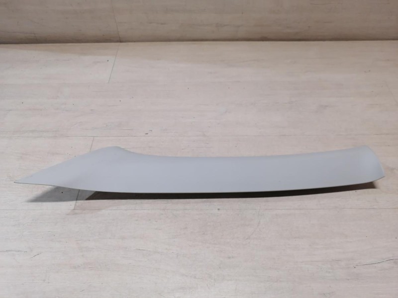 Rapid №2 обшивка передней стойки верхняя левая