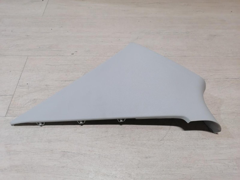 Rapid №2 обшивка задней стойки верхняя левая