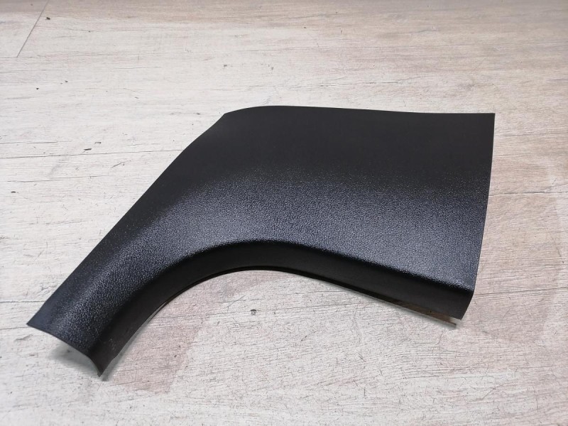 Rapid 2 обшивка передней стойки нижняя правая