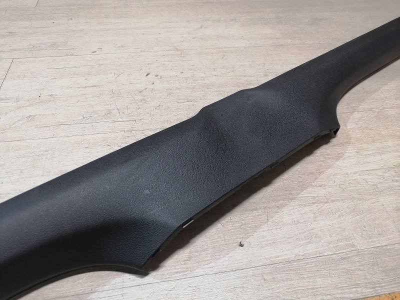 Rapid №2 обшивка порога правая