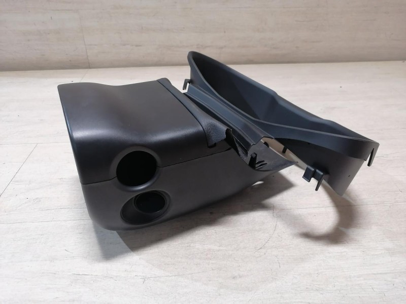 Rapid №2 кожух рулевой колонки козырек панели приборов