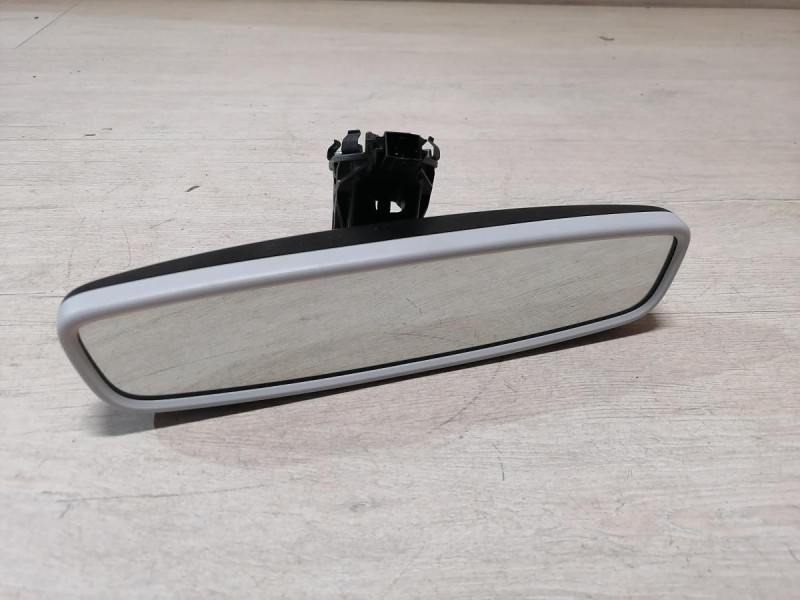 Rapid №2 зеркало салона авто