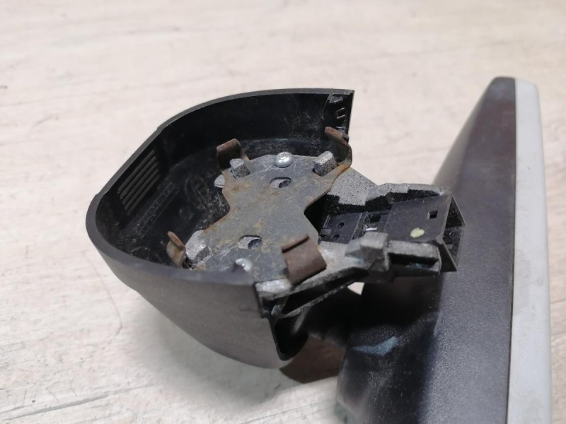 Rapid 2 зеркало салона авто