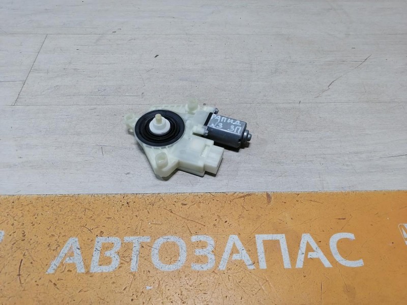 Rapid 2 моторчик стеклоподъемника задний правый