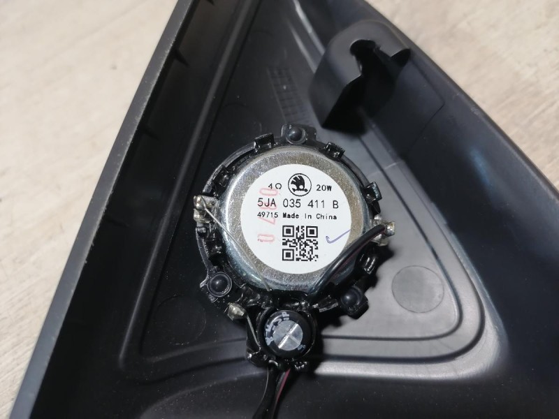 Rapid №2 заглушка зеркала с пищалкой правая