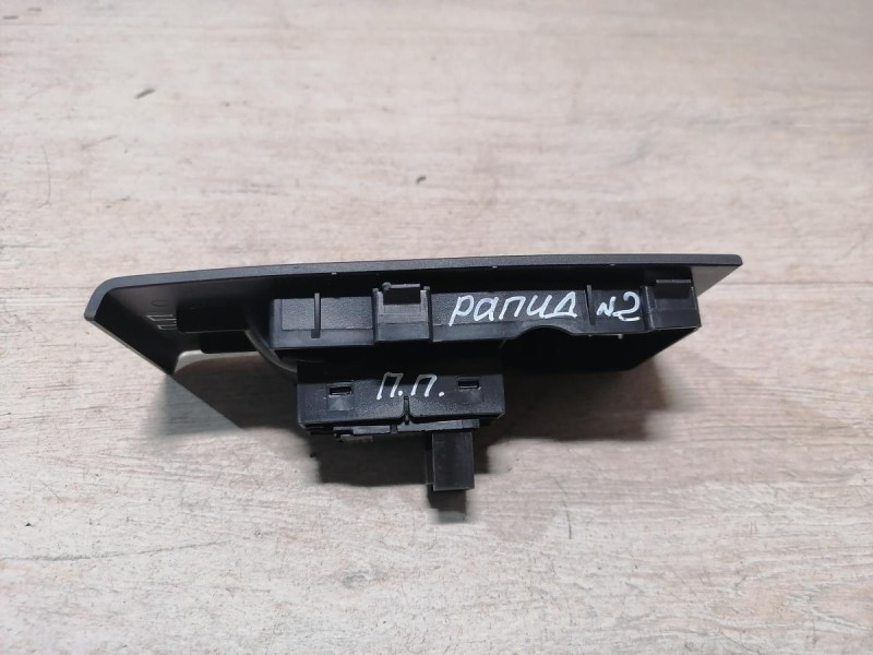 Rapid №2 кнопка стеклоподъемника