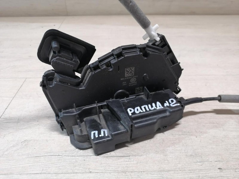 Rapid №2 замок двери передний правый